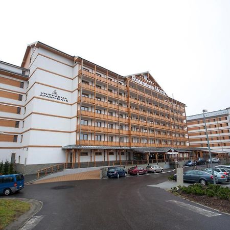 Unipharma Apartments Доновали Екстериор снимка
