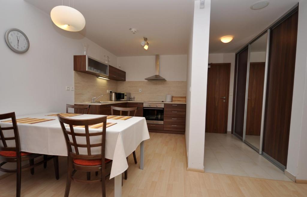 Unipharma Apartments Доновали Стая снимка